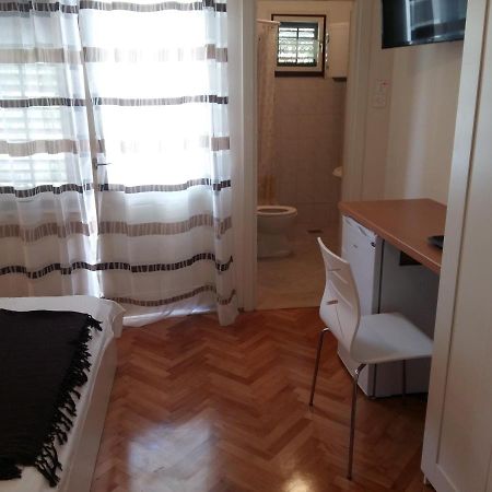 טרוגיר Spacious Room Near Beach W Private Bathroom מראה חיצוני תמונה